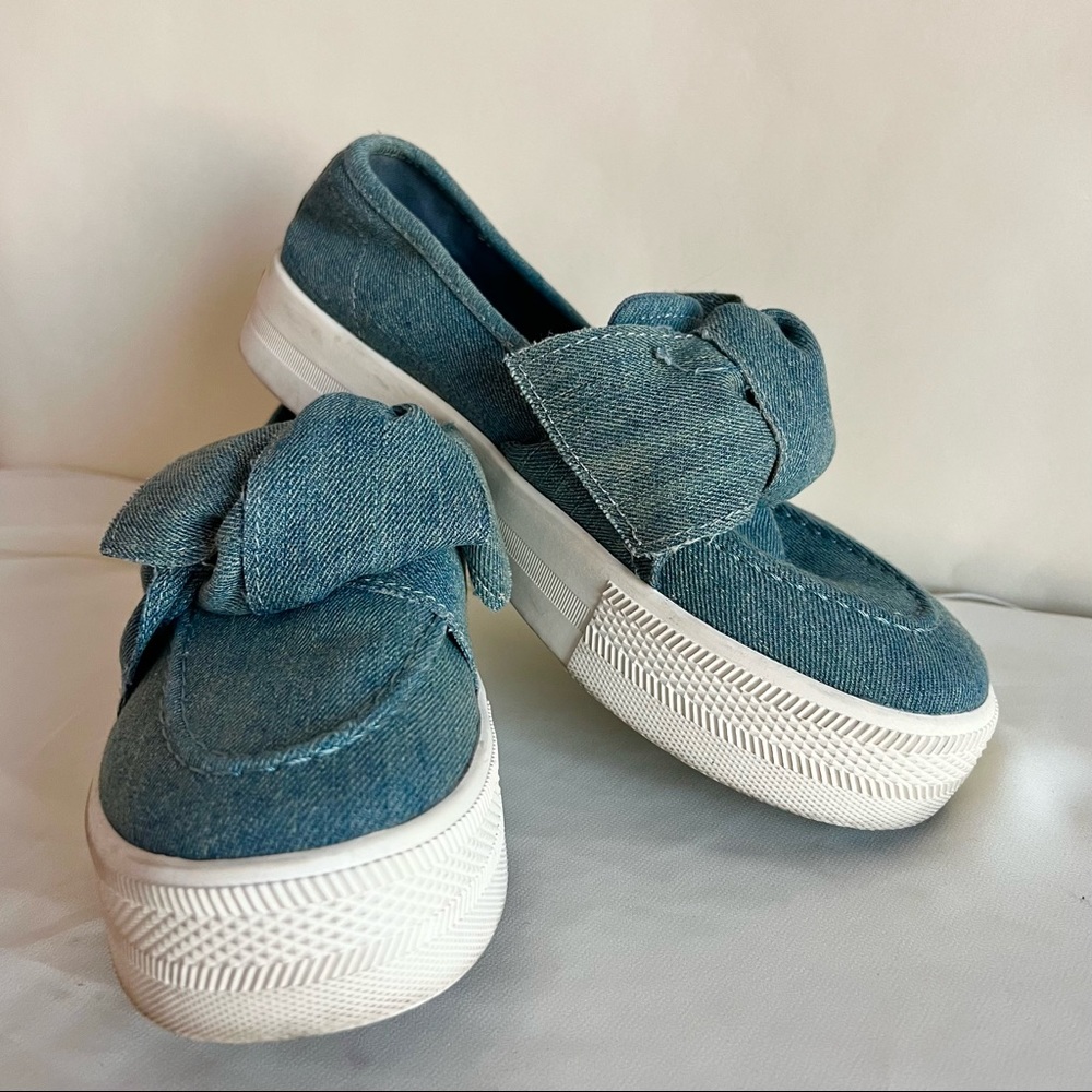 SOLD 🩵GUESS Platform Denim Blue Jean Slip Ons🩵